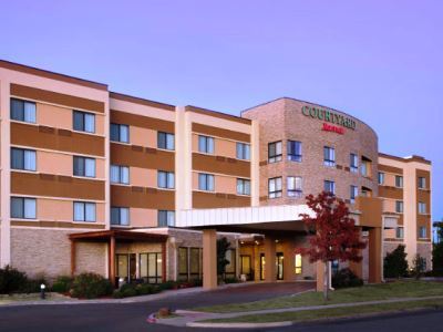 Hotel Courtyard By Marriott