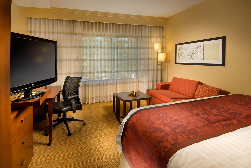 Hotel Courtyard By Marriott