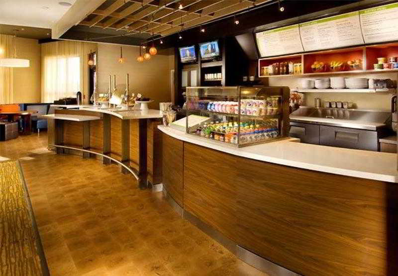 Hotel Courtyard By Marriott